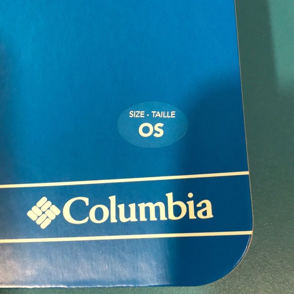 NWT Columbia beanie and neck gaiter set - Picture 3 of 3